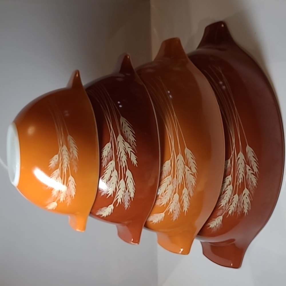 Vintage Pyrex Autumn Harvest Wheat Cinderella mixing bowl set 441.442.443.444 - Picture 1 of 7